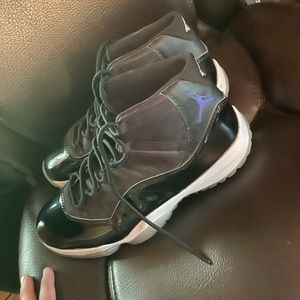 Retro 11 space jam 2016